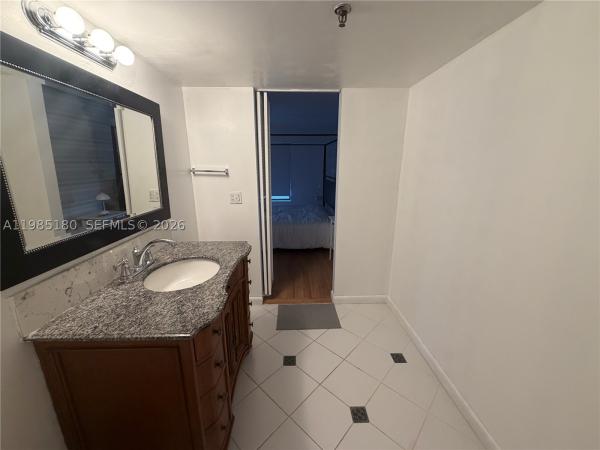 Hidden Harbour Of The Palm Beaches, 896 N Federal Hwy #326, Lantana, Florida 33462, image 1