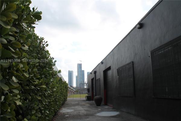 601 NW 11th St, Miami, Florida 33136, image 2