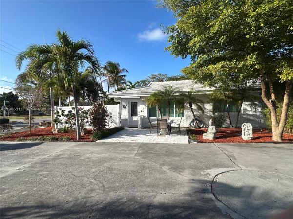 Silver Shores, 4512 Seagrape Dr #E2, Lauderdale By The Sea, Florida 33308, image 1