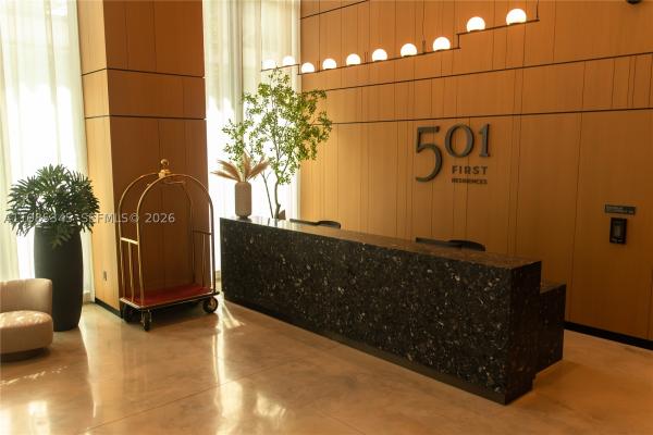 121 NE 5th St #2211, Miami, Florida 33132, image 1