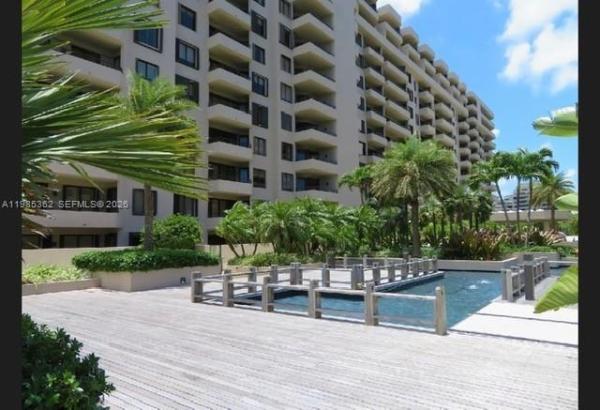 Tidemark At Key Colony, 201 Crandon Blvd #1226, Key Biscayne, Florida 33149, image 1