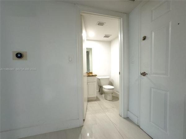 Brickell Key Two, 540 Brickell Key Dr #416, Miami, Florida 33131, image 1