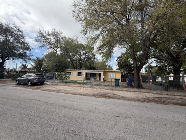 Shannon Park, 2101 NW 93rd Ter, West Little River, Florida 33147, image 3