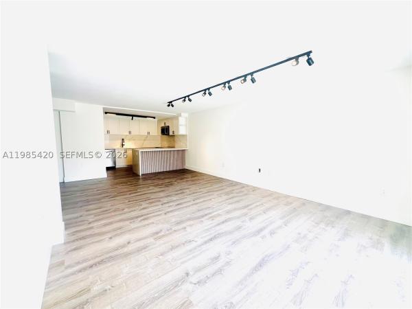 Laser, 201 Jefferson Ave #4C, Miami Beach, Florida 33139, image 3