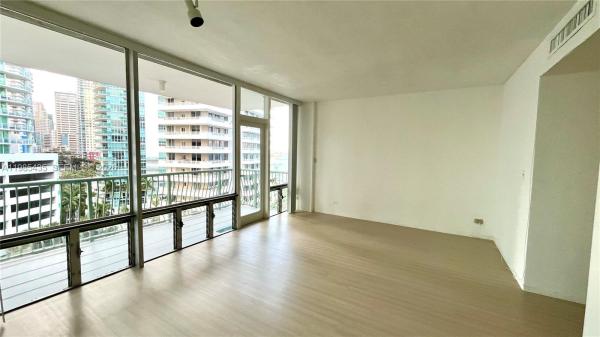 Brickell Bay Tower, 1408 Brickell Bay Dr #916, Miami, Florida 33131, image 1
