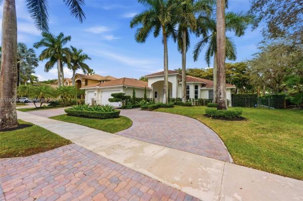 Provence, 2517 Provence Cir, Weston, Florida 33327, image 2