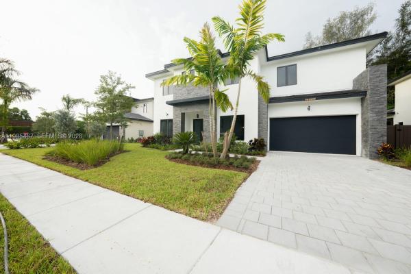 The Oaks Of Davie, 13004 Davie Oaks Dr, Davie, Florida 33325, image 1