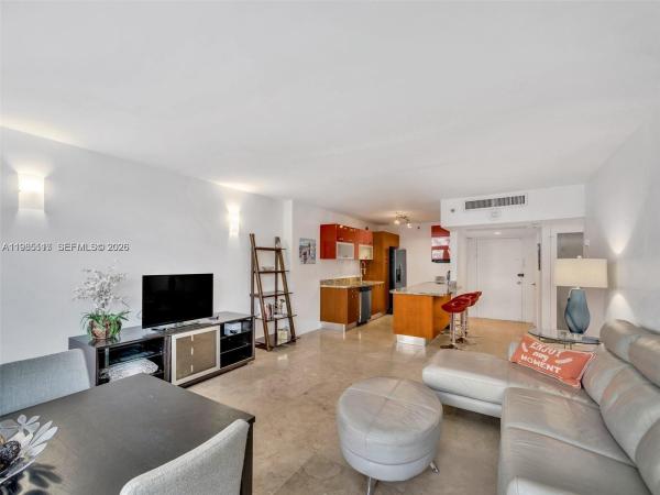 The Decoplage, 100 Lincoln Rd #308, Miami Beach, Florida 33139, image 2