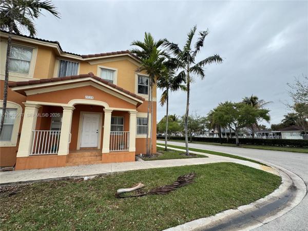 24304 SW 109th Ave, Homestead, Florida 33032, image 1