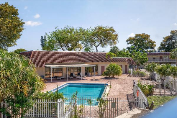 Gateland Village, 3777 NW 78th Ave #8F, Davie, Florida 33024, image 1