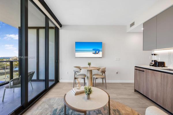 72 Park, 580 72nd St #613, Miami Beach, Florida 33141, image 3