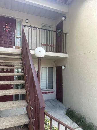 Parc Vista, 14030 SW 91st Ter, Kendall, Florida 33186, image 2
