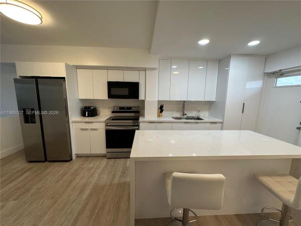 10900 SW 104th St #322, Unincorporated Dade County, Florida 33176, image 1