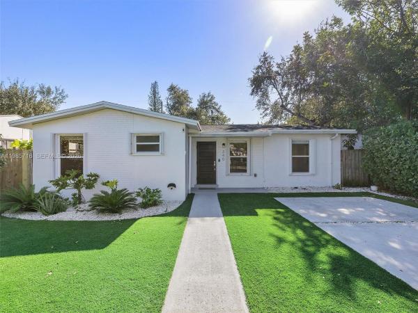 Columbia Park, 340 NW 45th St, Miami, Florida 33127, image 1