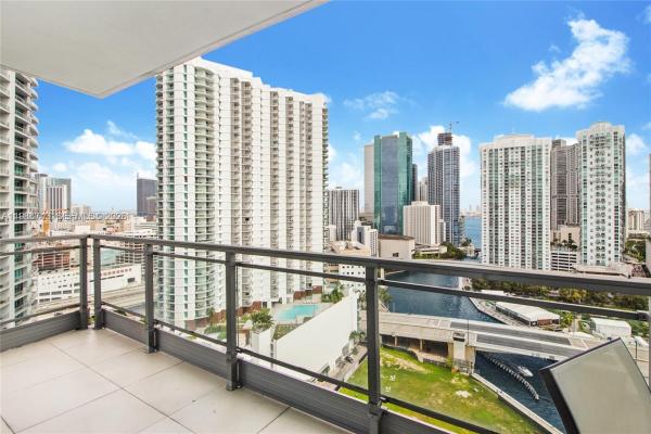 Mint At Riverfront, 92 SW 3rd St #2510, Miami, Florida 33130, image 2