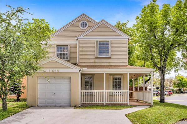 11455 SW 117th Ct, Unincorporated Dade County, Florida 33186, image 1