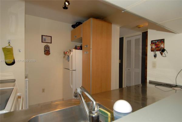 Charter Club, 600 NE 36th St #1212, Miami, Florida 33137, image 1
