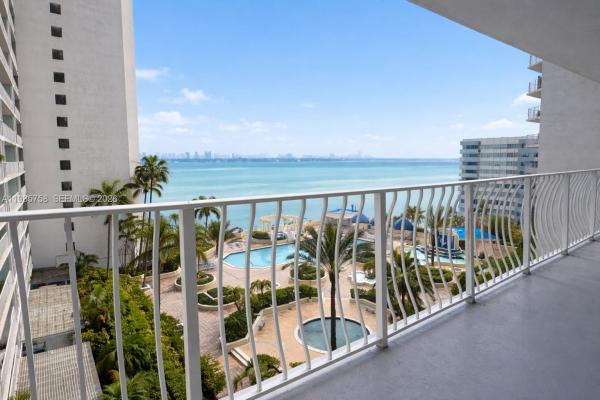 The Grandview Palace, 7601 E Treasure Dr #910, North Bay Village, Florida 33141, image 2