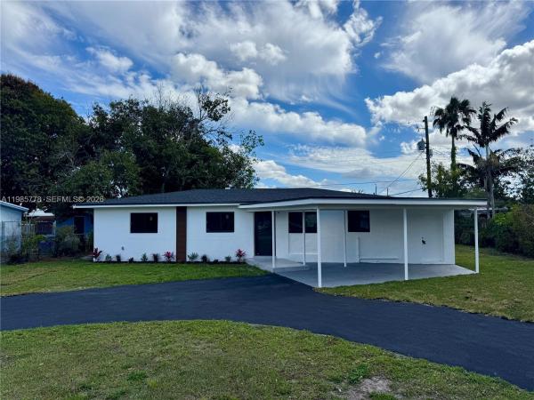 Carol City, 3810 NW 173rd Ter, Miami Gardens, Florida 33055, image 1