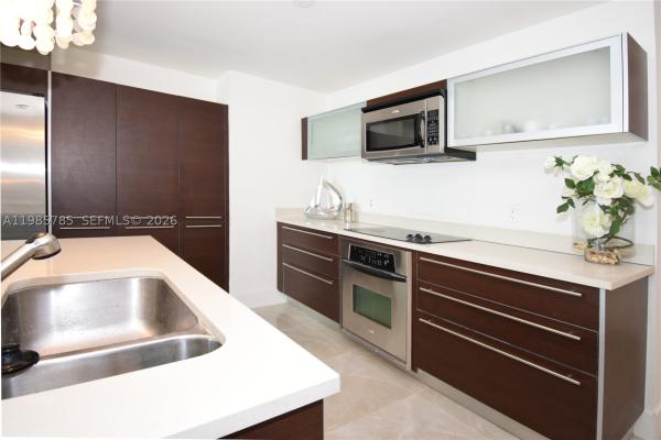 Quantum On The Bay, 1900 N Bayshore Dr #2804, Miami, Florida 33132, image 2