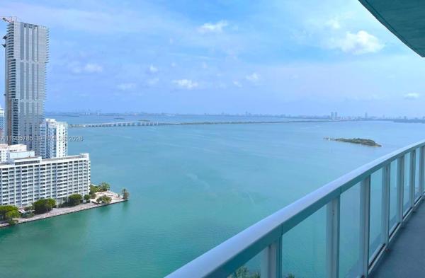 Quantum On The Bay, 1900 N Bayshore Dr #2804, Miami, Florida 33132, image 1