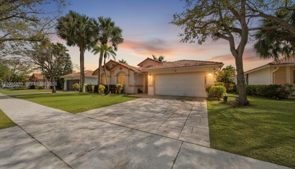 Bonavillas, 16898 Crestview Ln, Weston, Florida 33326, image 1
