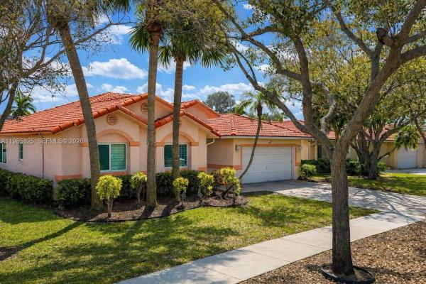 Bonavillas, 16898 Crestview Ln, Weston, Florida 33326, image 2