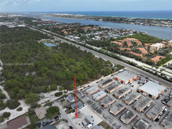 Tropical Terrace, 7772 Loomis St, Lake Worth, Florida 33462, image 2