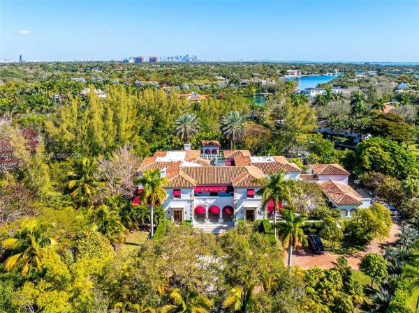 Journey’s End Estates, 9401 Journeys End Rd, Coral Gables, Florida 33156, image 2