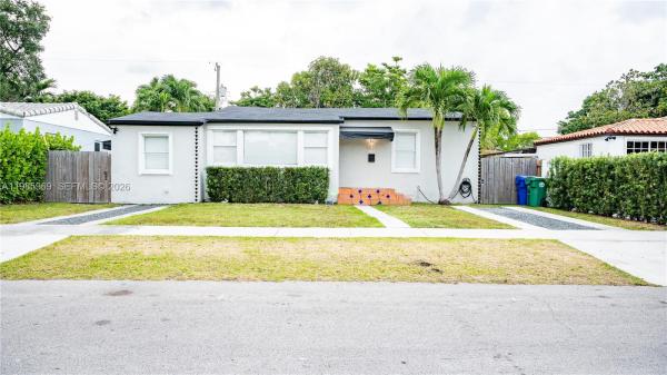 Lynnwood, 4821 SW 5th St, Miami, Florida 33134, image 1