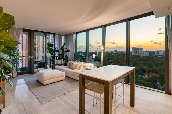 Echo Brickell, 1451 Brickell Ave #1404, Miami, Florida 33131, image 1