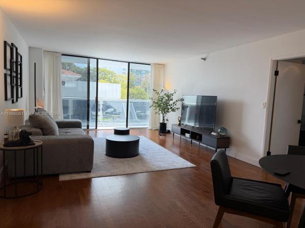 Waterview 1, 20505 E Country Club Dr #236, Aventura, Florida 33180, image 1