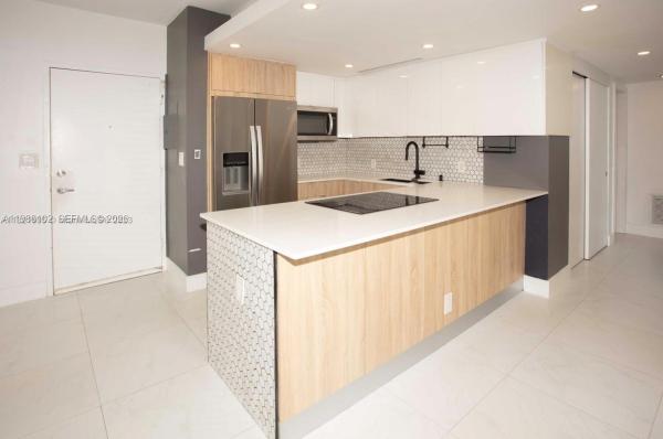 Parkview Point, 7441 Wayne Ave #10I, Miami Beach, Florida 33141, image 1