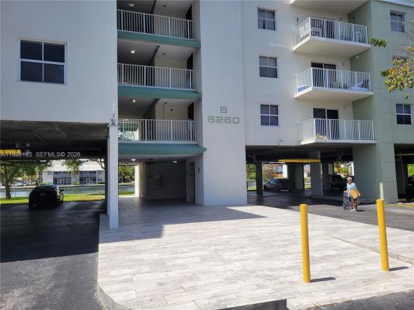 Saga Bay Gardens, 8260 SW 210th St #319, Cutler Bay, Florida 33189, image 1