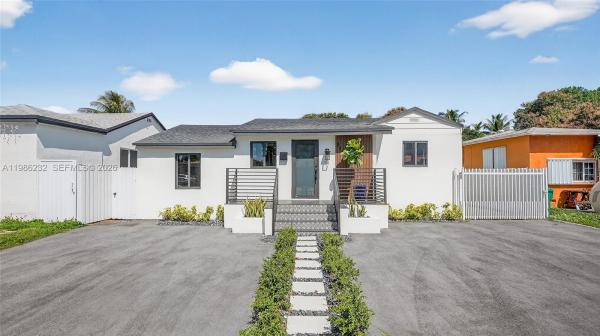 Coral Nook, 3135 SW 7th St, Miami, Florida 33135, image 1