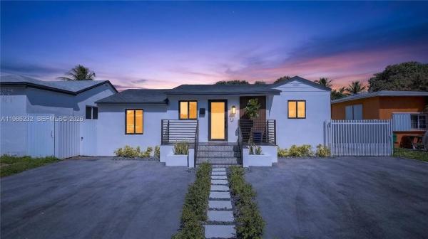 Coral Nook, 3135 SW 7th St, Miami, Florida 33135, image 3