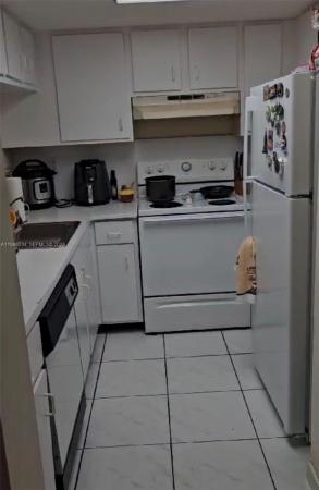 2075 SW 122nd Ave #417, Unincorporated Dade County, Florida 33175, image 1