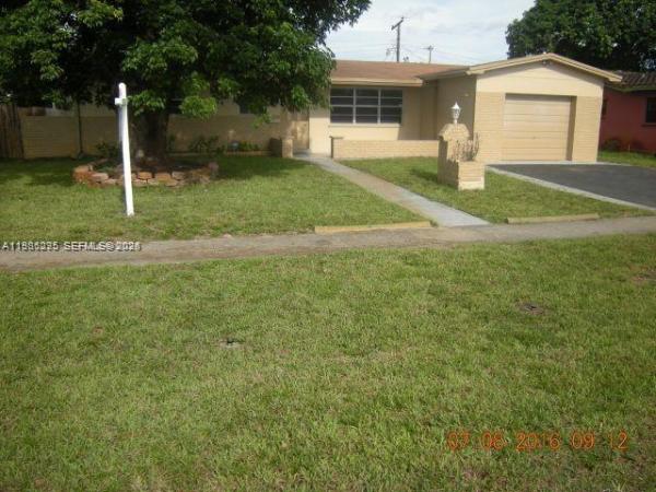 Boulevard Heights, 710 NW 77th Way, Pembroke Pines, Florida 33024, image 1