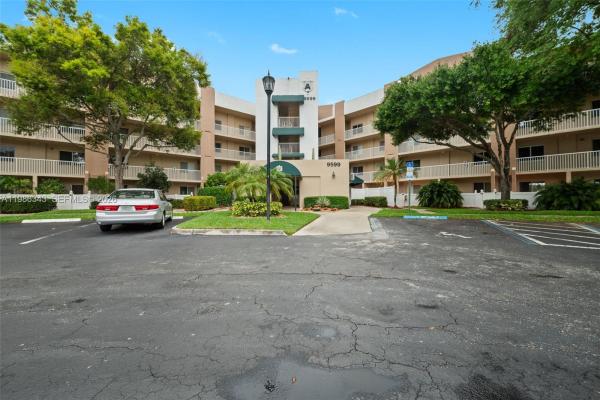 Weldon, 9599 Weldon Cir #A112, Tamarac, Florida 33321, image 1