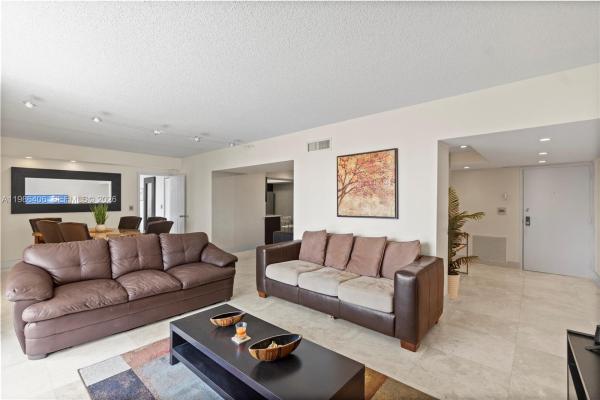 Tower At Biscayne Cove, 18181 NE 31st Ct #PH07, Aventura, Florida 33160, image 1