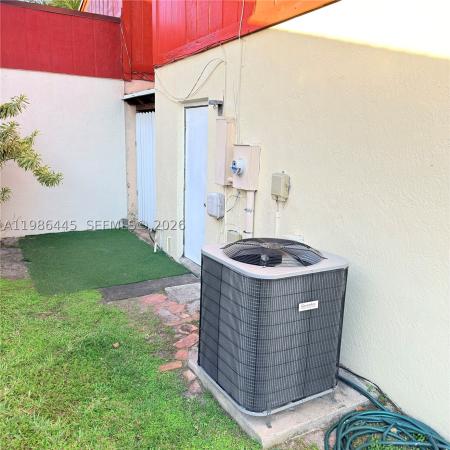 Quincey Park, 10025 SW 16th St, Pembroke Pines, Florida 33025, image 1