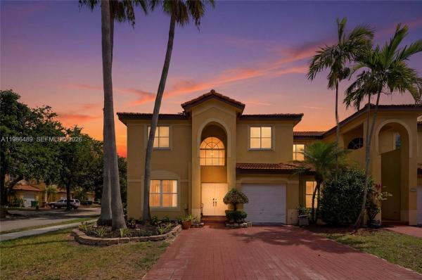 Forest Oak, 192 W Forest Oak Cir, Davie, Florida 33325, image 2