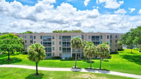 Sabal Palm Of Pine Island Ridge, 1831 Sabal Palm Dr #306, Davie, Florida 33324, image 3