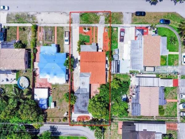 Bradley Manor, 52 E 50th Pl, Hialeah, Florida 33013, image 2