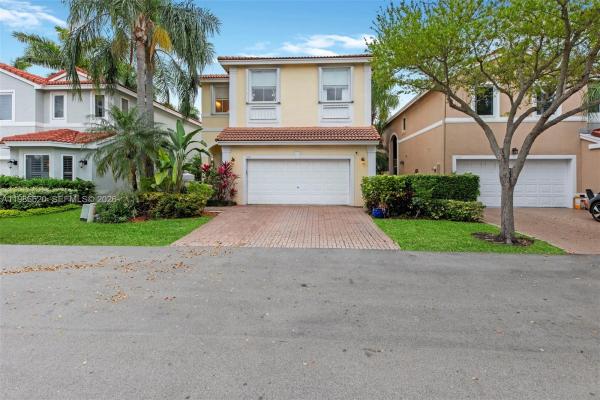 West Lake Village, 1104 Redwood St, Hollywood, Florida 33019, image 1