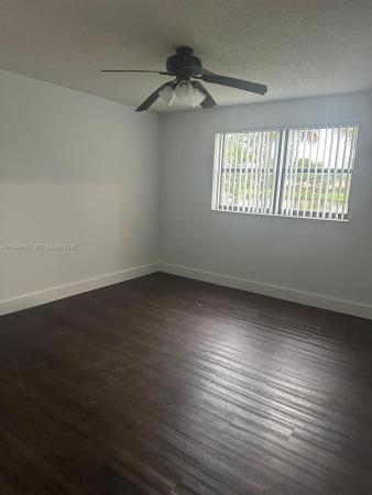 Villas De Venezia, 9777 Nob Hill Ct, Sunrise, Florida 33351, image 2