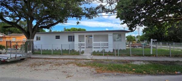 Homeville, 5995 NW 24th Ave, Brownsville, Florida 33142, image 3