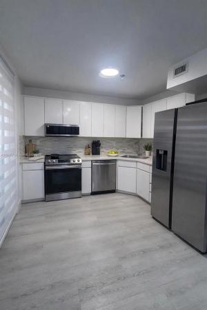 Cedar Glenn, 671 NE 195th St #219-E, Ives Estates, Florida 33179, image 1