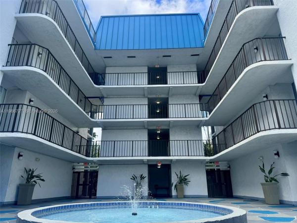 Top Of The Mile South, 3909 N Ocean Blvd #208, Fort Lauderdale, Florida 33308, image 2