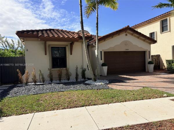 15404 SW 175th St, Unincorporated Dade County, Florida 33187, image 1